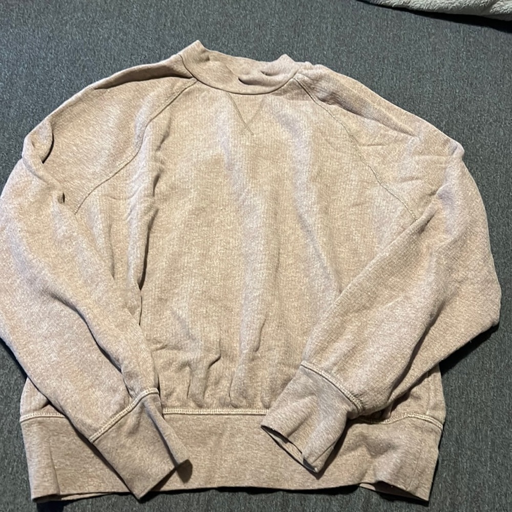 Tan sweater size medium universal thread
